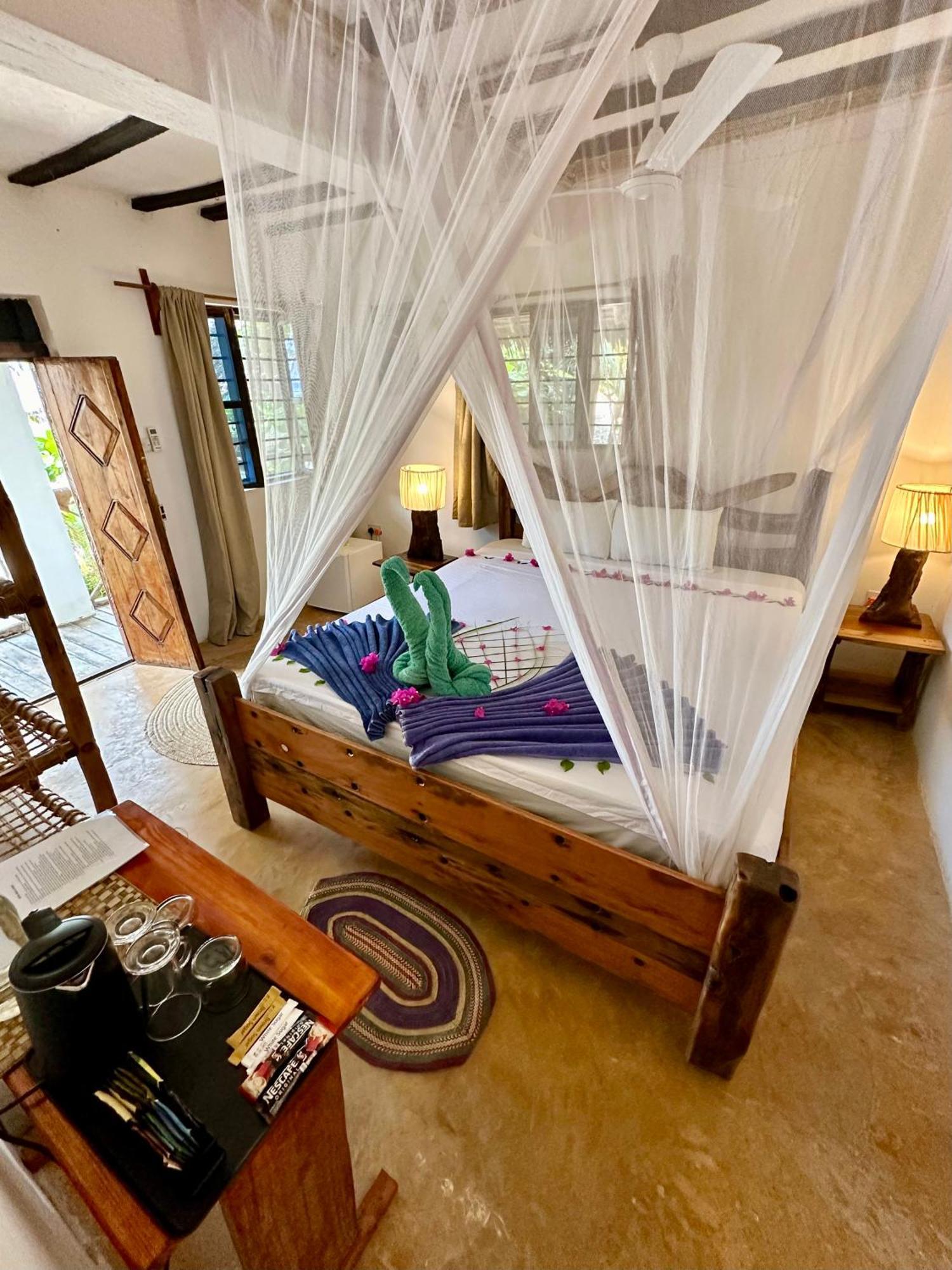 Hebe Bungalows Lodge Матемве Экстерьер фото