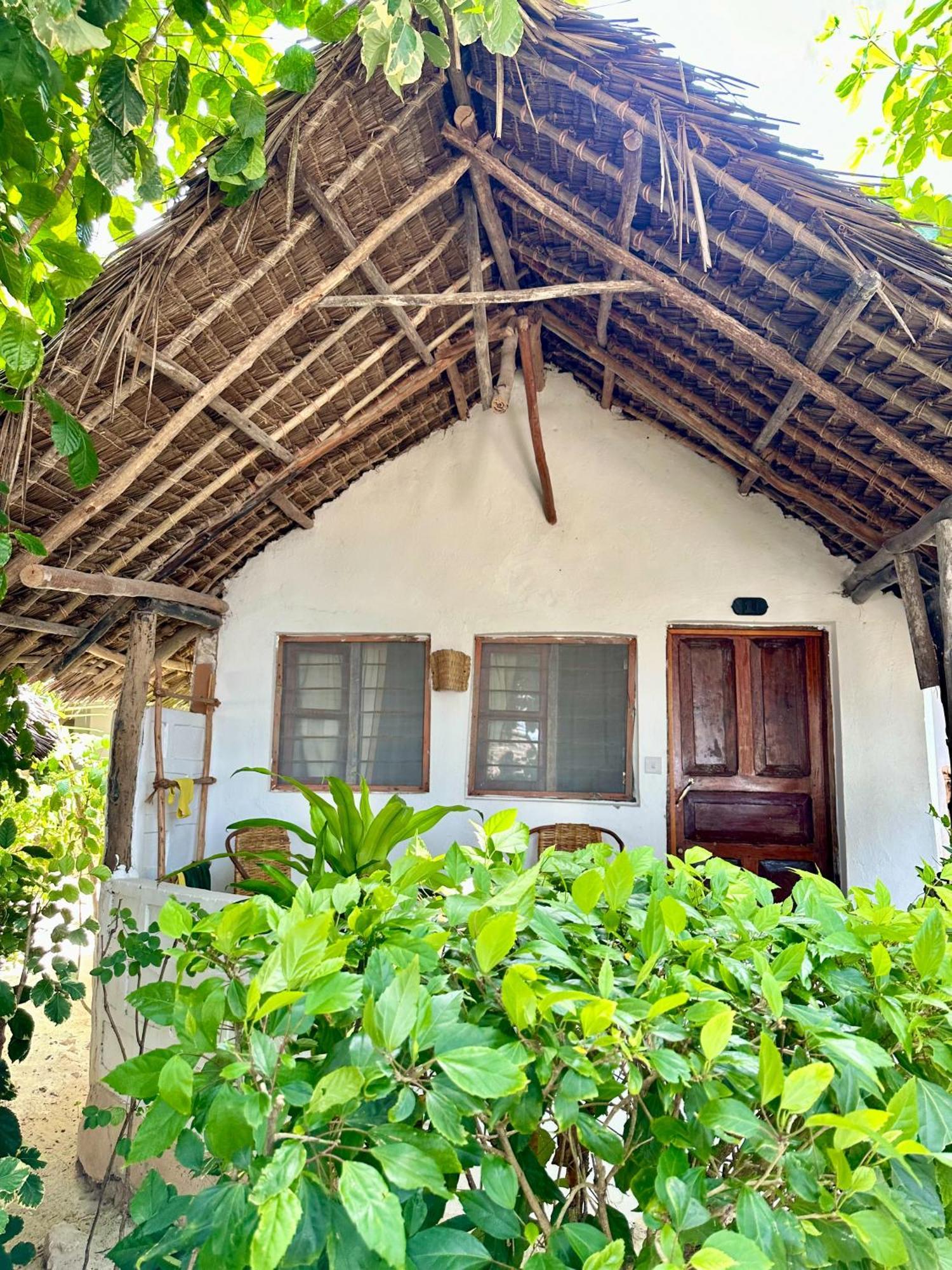 Hebe Bungalows Lodge Матемве Экстерьер фото